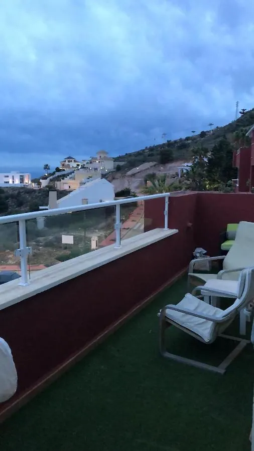 Ático duplex en Benalmádena vistas al mar y montaña dos habitaciones 0*,  Spagna
