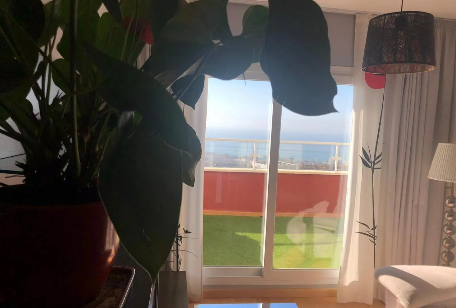Ático duplex en Benalmádena vistas al mar y montaña dos habitaciones