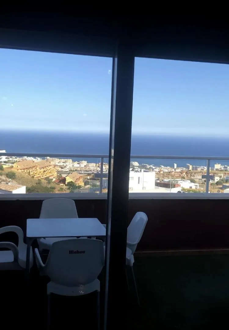 Ático duplex en Benalmádena vistas al mar y montaña dos habitaciones 0*,  Spagna