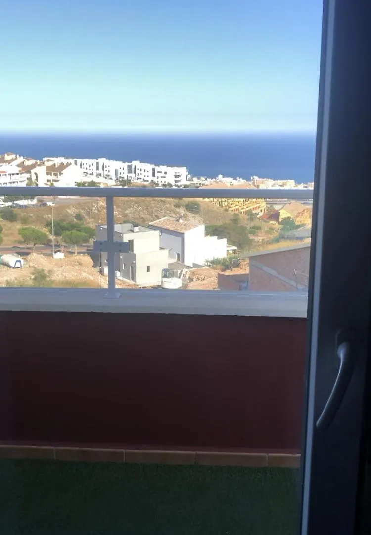 Ático duplex en Benalmádena vistas al mar y montaña dos habitaciones Appartamento
